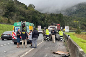 Dunga e esposa ficam feridos após acidente de carro no interior do Paraná