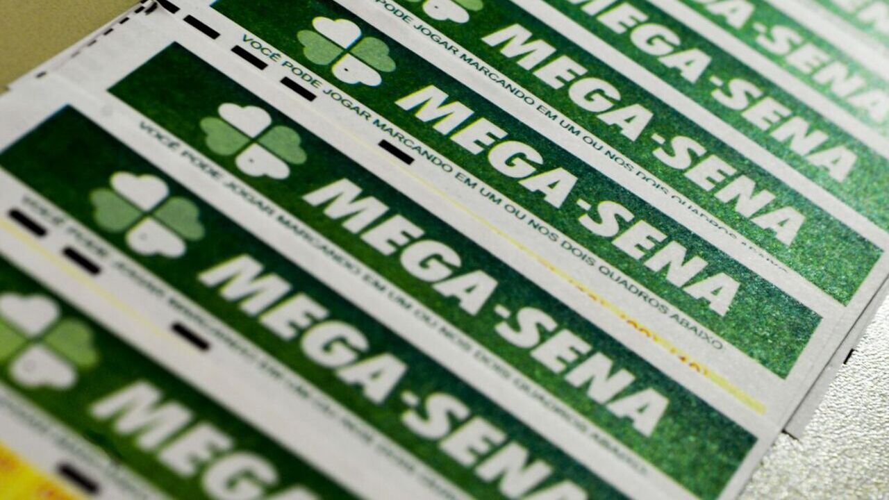 Bilhetes de aposta da mega-sena