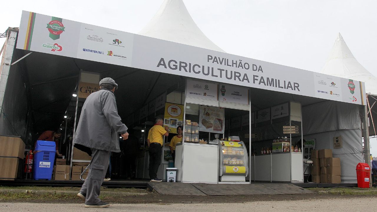 Pavilhão da agricultura familiar é oficialmente aberto na 98ª Expofeira de Pelotas